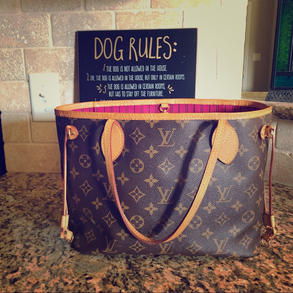 Louis Vuitton Neverfull PM